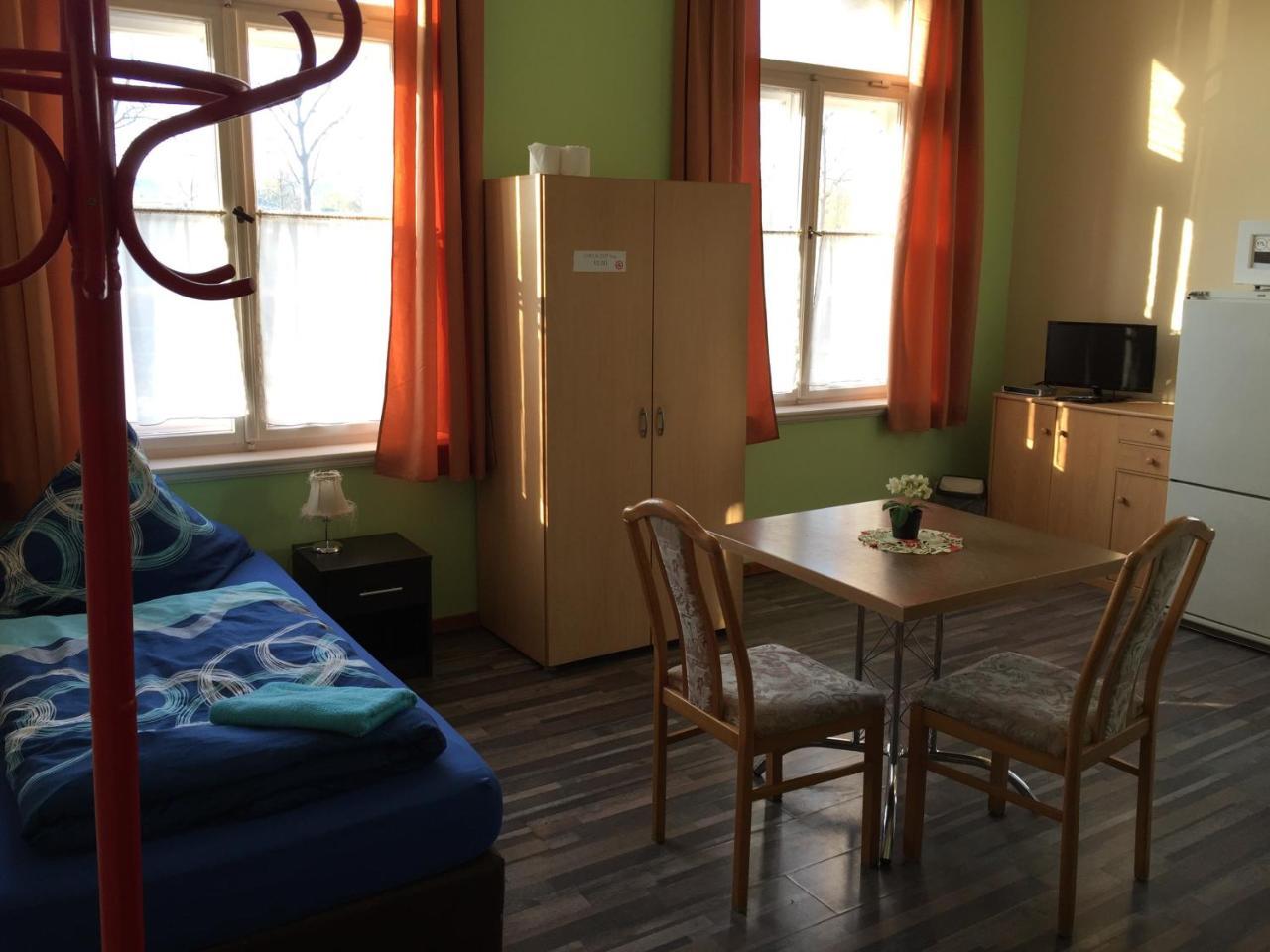 Zimmerfrei-Dresden Mit Bad-Minikuche Self Check In 24-7 Εξωτερικό φωτογραφία